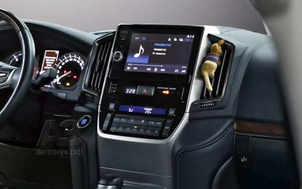 Аудиосистема в Toyota Land Cruiser 200