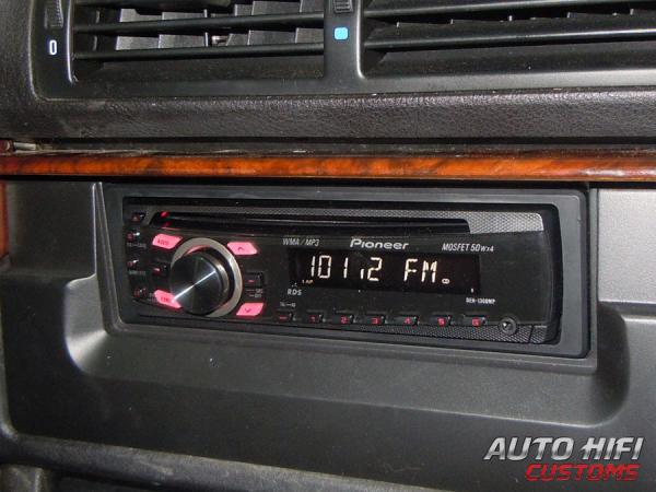 PIONEER DEH-1300MP Car Stereo