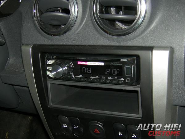 Radio para coche Pioneer DEH-1600UBG