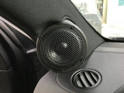Установка акустики Xcelsus audio XXM325 в Mercedes GLS (X166)