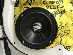 Установка акустики Rainbow EL-C260A в Honda Civic X