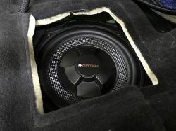 Установка акустики Match UP W8BMW-S в BMW X2 (F39)