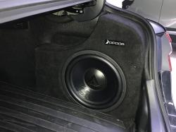 Установка сабвуфера Aspect GLW-12s4 SQ в Toyota Camry V70