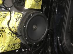 Установка акустики Helix Ci3 W200FM-S3 в Volkswagen Teramont
