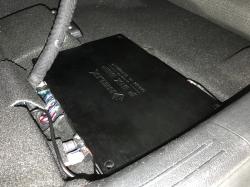 Установка усилителя Helix P SIX DSP ULTIMATE в KIA Sorento IV (MQ)