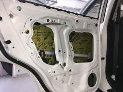 Установка шумоизоляции Comfort Mat Vespa в Haval M6