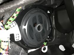 Установка акустики Match UP W8MB-S4 в Mercedes C class (W205)