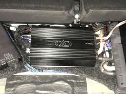 Установка усилителя DD Audio DM500a в Haval Jolion
