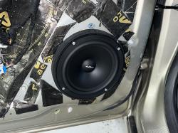 Установка акустики Axton ATC165S в Chevrolet Cruze