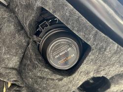 Установка акустики Match UP C42MB-FRT в Mercedes E class (W213)