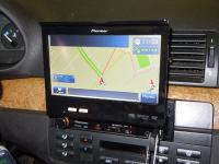 Фотография установки магнитолы Pioneer Navgate 52BT в BMW 3 (E46)