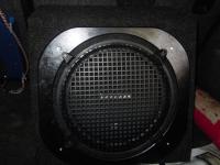 Установка сабвуфера Rockford Fosgate R1S412 в Rover 200