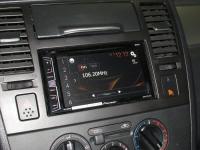 Фотография установки магнитолы Pioneer AVH-X1800DVD в Nissan Tiida