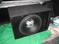 Установка сабвуфера JBL GT5-12 vented box в Ford Fiesta VII