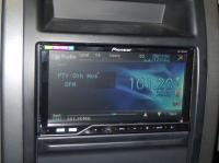 Фотография установки магнитолы Pioneer AVH-P4300DVD в Nissan X-Trail (T31)