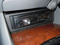 Фотография установки магнитолы Pioneer DVH-3200UB в Acura MDX