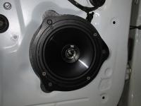 Установка акустики JBL Stage 602 в Renault Logan