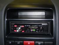 Фотография установки магнитолы Pioneer DEH-3300UB в Fiat Albea