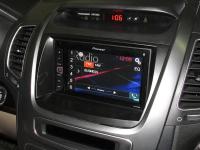 Фотография установки магнитолы Pioneer MVH-AV280BT в KIA Sorento II (XM FL)