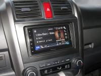 Фотография установки магнитолы Pioneer SPH-DA120 в Honda CR-V (III)