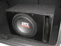 Установка сабвуфера MTX RT12-04 vented box в BMW 1 (F20)