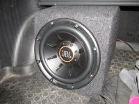 Установка сабвуфера JBL S2-1024 box в Subaru Forester (SH)