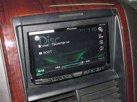 Фотография установки магнитолы Pioneer AVH-X4800DVD в Ford Explorer IV