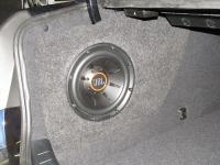 Установка сабвуфера JBL S2-1024 в BMW 5 (F10)