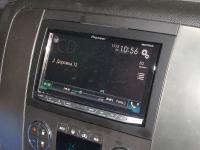 Фотография установки магнитолы Pioneer AVH-X5800BT в Chevrolet Tahoe III