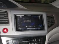 Фотография установки магнитолы Pioneer AVH-X5800BT в Honda Civic IX