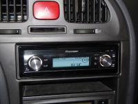 Фотография установки магнитолы Pioneer DEH-P88RSII в Hyundai Elantra