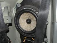 Установка акустики Focal Performance PS 165 FX woofer в Peugeot 207 CC