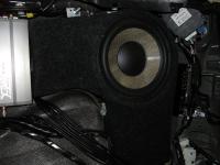 Установка сабвуфера Focal Performance P 25 F в Lexus LX 450d