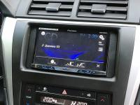 Фотография установки магнитолы Pioneer AVH-X5800BT в Toyota Camry V55