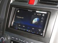 Фотография установки магнитолы Pioneer AVH-Z5100BT в Honda CR-V (III)