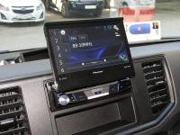 Фотография установки магнитолы Pioneer AVH-X7800BT в Volkswagen Crafter II