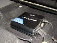 Установка усилителя Art Sound XE 1K в Citroen DS3