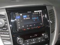 Фотография установки магнитолы Pioneer AVH-Z5100BT в Mitsubishi Pajero Sport III