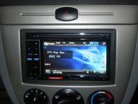 Фотография установки магнитолы Pioneer AVH-2300DVD в Chevrolet Lacetti