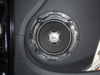 Установка акустики JBL GT5-500C в Renault Sandero