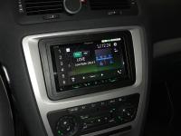 Фотография установки магнитолы Pioneer SPH-DA240BT в Skoda Octavia (A5)