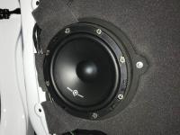 Установка акустики SoundQubed QS-6.5 в Geely Atlas