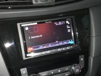 Фотография установки магнитолы Pioneer AVH-X8800BT в Nissan Qashqai (J11)