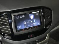 Фотография установки магнитолы Pioneer SPH-DA240BT в Lada Vesta SW Cross