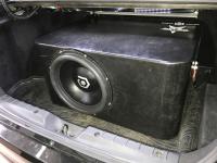 Установка сабвуфера SoundQubed HDX315-D1 в Lada Vesta