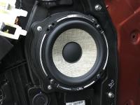 Установка акустики Focal Performance PS 165 F3 woofer в Hyundai Santa Fe (IV)