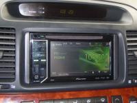 Фотография установки магнитолы Pioneer AVH-2300DVD в Toyota Camry