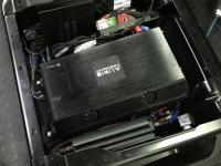 Установка усилителя Audio System R-110.4 в Volkswagen Caravelle T6.1