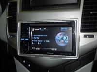 Фотография установки магнитолы Pioneer AVH-2300DVD в Chevrolet Cruze