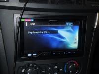 Фотография установки магнитолы Pioneer AVH-P4300DVD в Chevrolet Epica